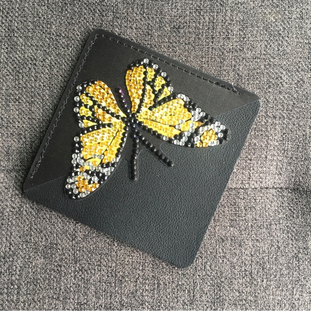 Diamond Art Butterfly Corner Bookmark, Colorful, Sparkly (YELLOW/BLACK) - Picture 4 of 17